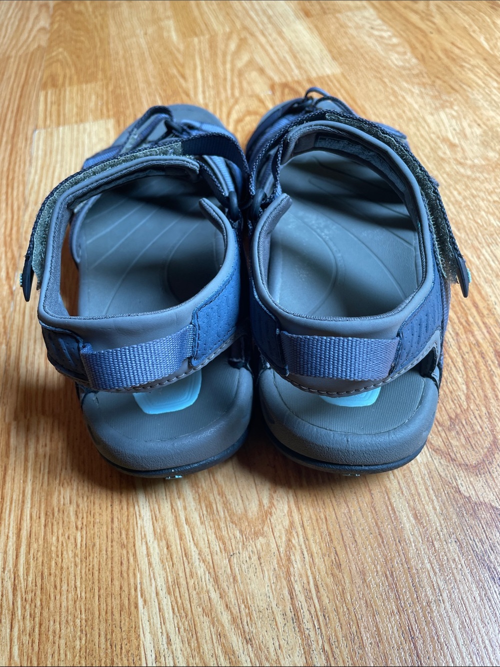 Teva Tirra Sandals - Picture 4 of 9